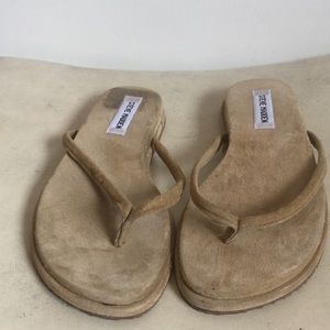 Steve Madden suede thong sandals